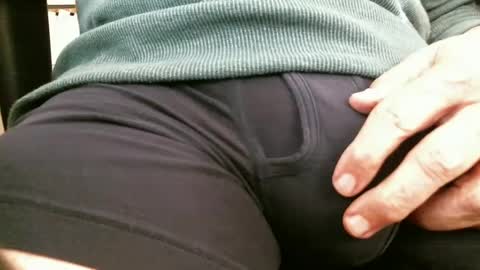 ngurth online show from December 16, 8:26 pm