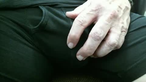 ngurth online show from October 13, 10:01 pm