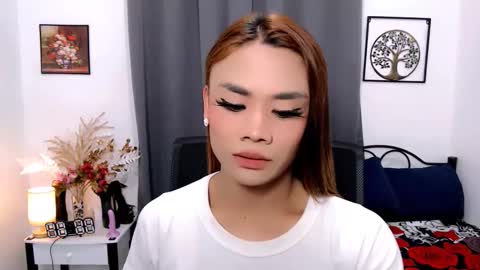 hottie nicole online show from March 6, 6:19 am