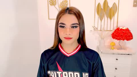 hottie nicole online show from February 27, 1:30 am