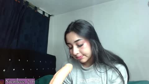 Nicolle online show from February 13, 9:18 pm