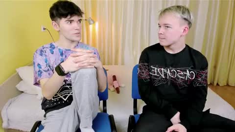 Nick PVT is open FanslyTwitter - Nic kycb online show from December 27, 4:54 pm