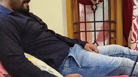 Robin online show from November 17, 5:54 am