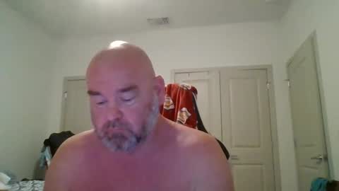 niceandslow online show from June 11, 8:23 am