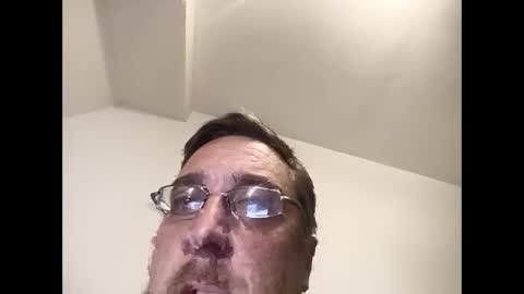 nicefuck0077 online show from April 17, 11:07 pm