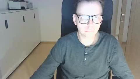 NiceGuyFlo online show from February 27, 12:14 am