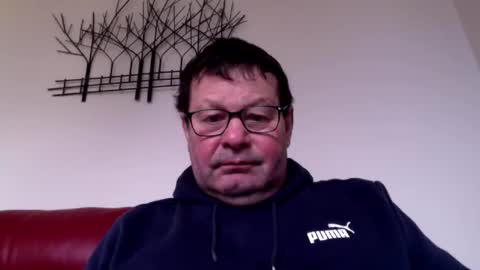 Keith999 online show from February 15, 8:46 am