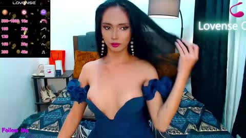 Snapshot of nicetouch_69 chatting on December 28, 1:38 pm Olivia online show from December 28, 1:38 pm