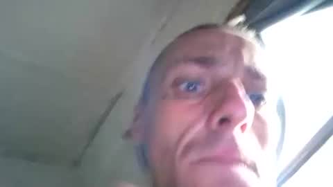 nicholasdewson4 online show from May 10, 9:32 pm