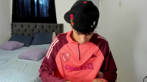 nick_master2 online show from February 19, 7:46 pm