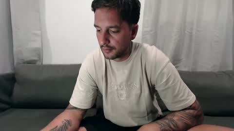 Nick maxx online show from January 29, 12:33 am