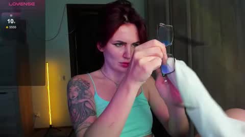 Nicky Weekends online show from September 20, 3:09 am