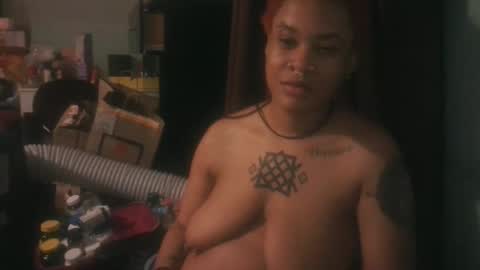 nickythehawtie online show from March 30, 4:34 am