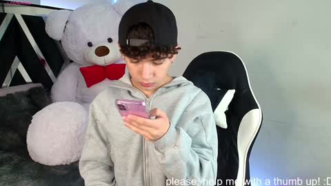 nico online show from February 3, 7:18 am