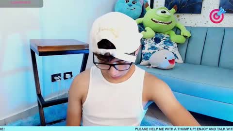 nico online show from March 6, 2:40 pm