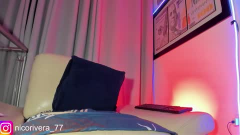 Nicolas online show from March 8, 2:26 am