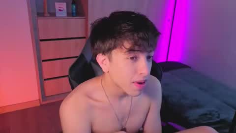 Nicolas online show from October 10, 8:46 pm