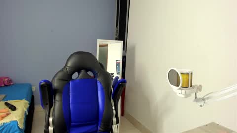 Nicol sanchez online show from March 1, 10:13 am