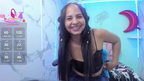 nicol_ross19 online show from December 14, 1:12 am