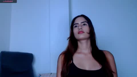 Nicol online show from January 8, 8:04 pm