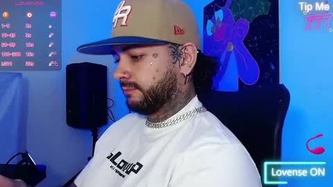 nicolas online show from April 23, 3:03 am