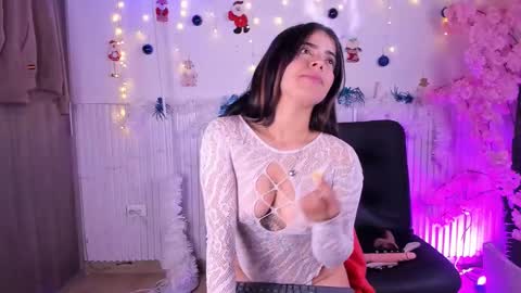 nicole_diaz7 online show from December 21, 2:34 pm