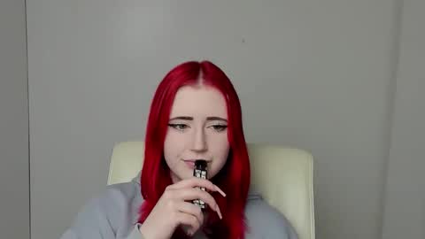 Nicole online show from November 15, 1:02 pm