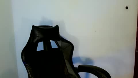 nicole_kiss01 online show from September 9, 8:14 am