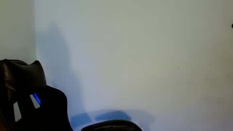 nicole_kiss01 online show from September 25, 9:27 am