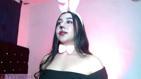 Nicolle online show from October 31, 4:51 pm