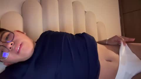 nicoxdulce online show from January 11, 3:44 am