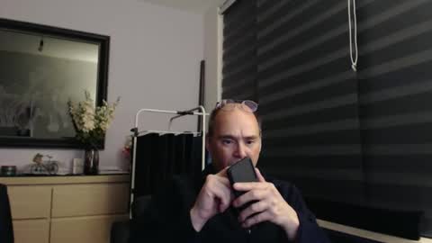 nightkeeper63 online show from February 3, 12:51 am