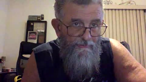 nightmoves1970 online show from October 24, 3:40 am