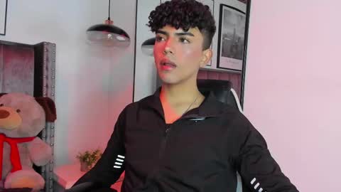 niick_twink online show from September 15, 7:37 pm