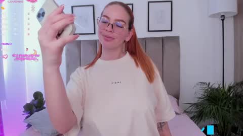 Niicoleta  online show from November 23, 8:51 pm