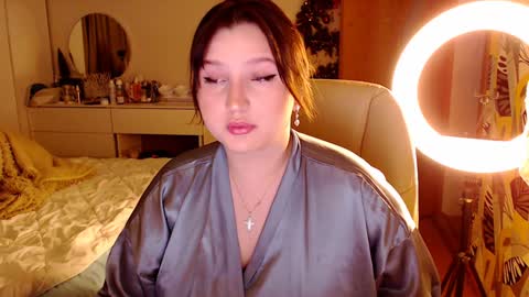 nikaking22 online show from January 9, 7:50 pm