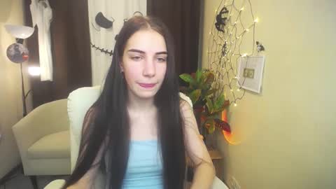 nikastarkk online show from October 21, 6:44 pm