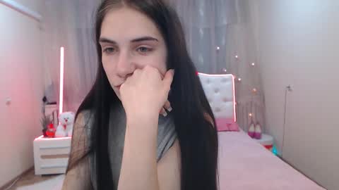 nikastarkk online show from November 9, 11:40 pm