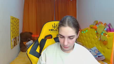 nikastarkk online show from February 26, 3:03 am