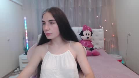 nikastarkk online show from September 12, 9:44 am