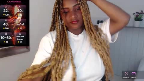 nikitakisskm online show from February 14, 1:29 pm