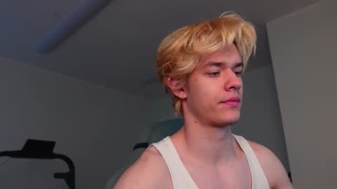 nikki online show from December 22, 7:48 am