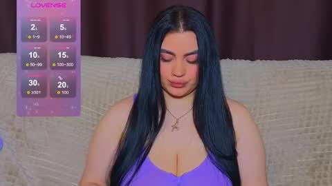 Nikki Kardashian online show from March 11, 10:42 pm