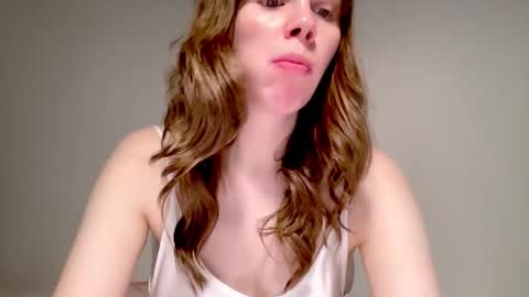 Nikki online show from November 9, 10:30 am