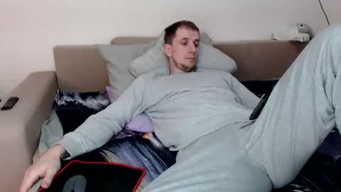 Nick online show from January 17, 4:49 pm