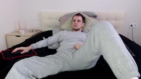 Nick online show from February 4, 7:34 am