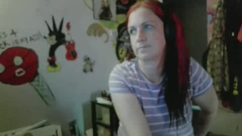 Nikkie online show from November 17, 6:32 pm