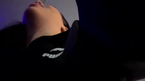 Nikki  online show from November 14, 3:52 am