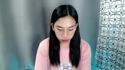 urlovelynika  online show from January 31, 12:39 am