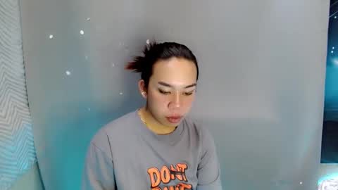 urlovelynika  online show from December 4, 3:42 am